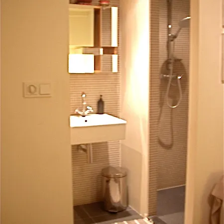 Lily Apartman Amszterdam